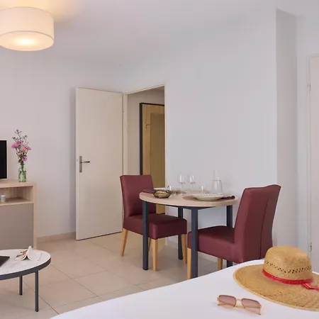 Zenitude Hotel-residences Prestige 3*