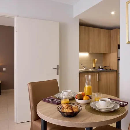 Aparthotel Zenitude Hotel-residences Prestige 3*